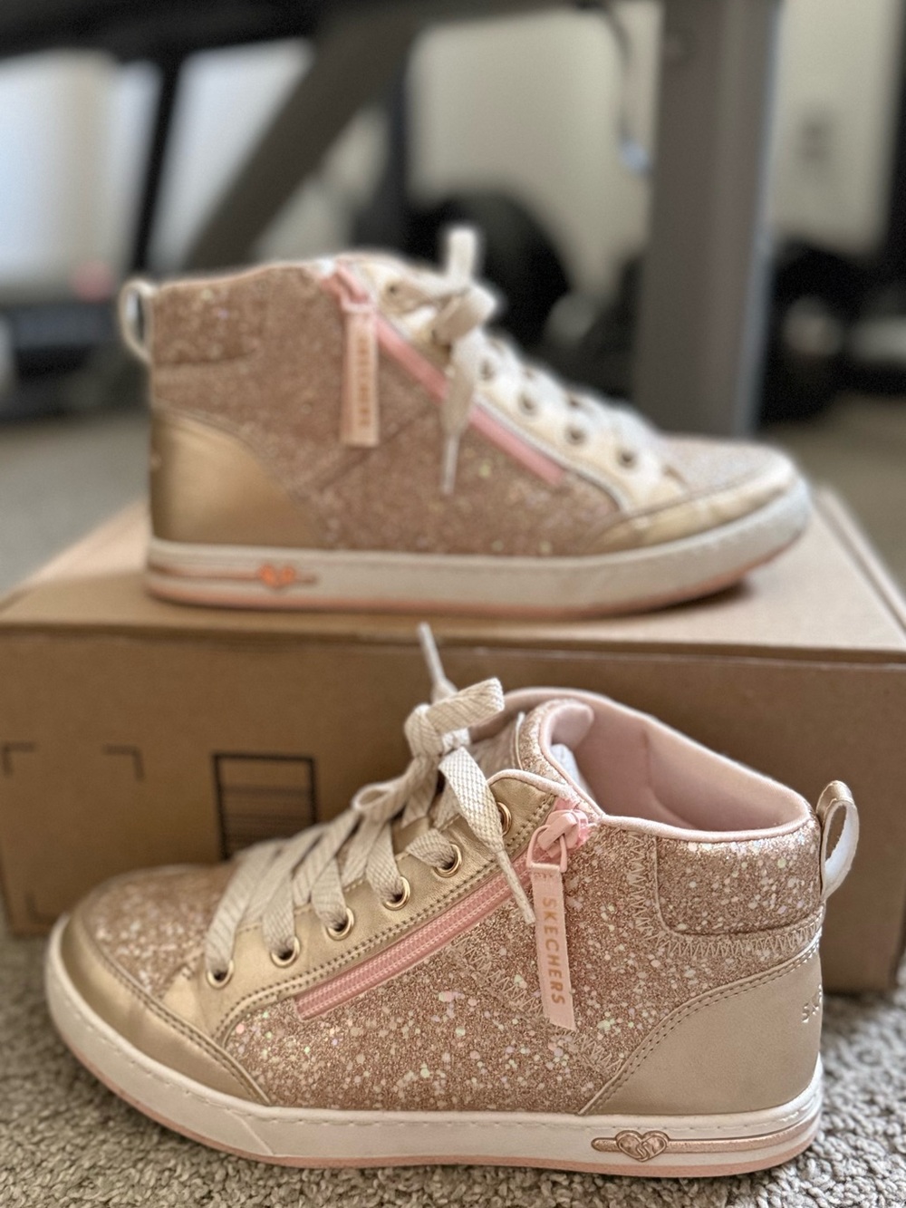 Skechers Kids Glitter High-Top Sneakers in Rose Gold and Pink